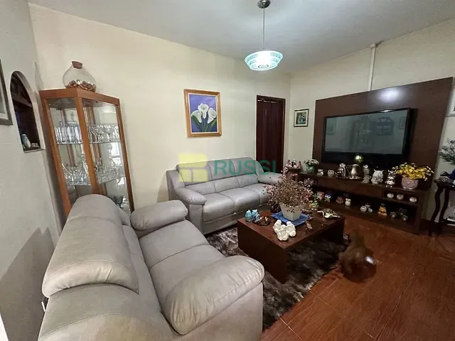 Casa com 125m² 2 quartos e 1 banheiro, à venda, no bairro Jardim Ismênia em São José dos Campos
