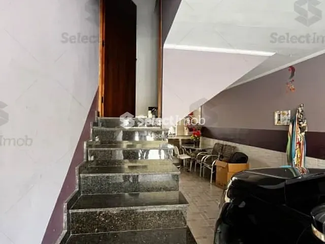 Casa com 99m² 2 quartos e 2 banheiros, à venda, no bairro Vila Assis Brasil em Mauá