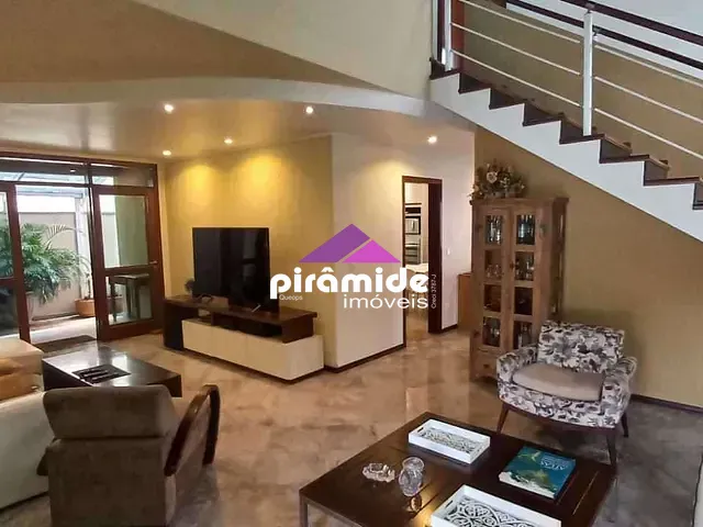 Casa com 360m² 4 quartos e 5 banheiros, à venda, no bairro Jardim das Colinas em São José dos Campos