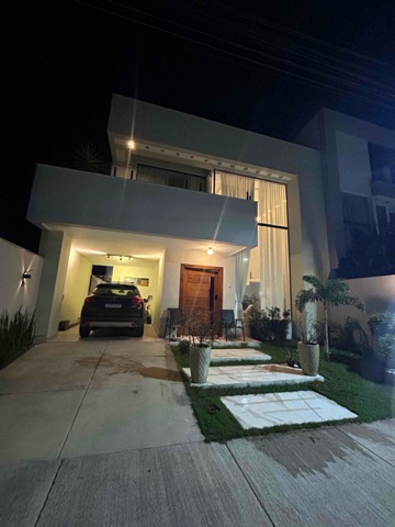 Casa com 180m² 3 quartos e 4 banheiros, à venda, no bairro Bairro Cidade Jardim em Campos dos Goytacazes