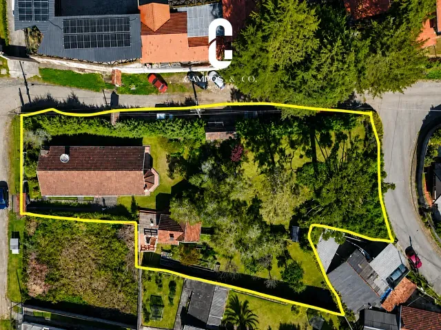 Casa com 2047m² 3 quartos e 4 banheiros, à venda, no bairro Vila Everest em Campos do Jordão