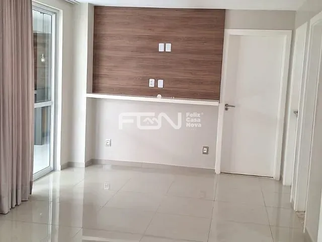 Casa com 200m² 4 quartos e 4 banheiros, à venda, no bairro Buraquinho em Lauro de Freitas