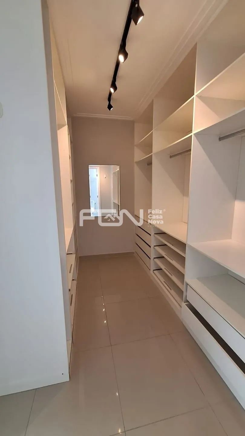 Casa, 4 quartos, 240 m² - Foto 19
