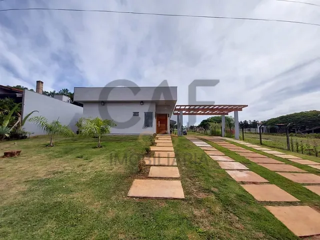 Casa com 1000m² 3 quartos e 4 banheiros, à venda, no bairro Residencial Monte Belo em Santo Antônio de Posse