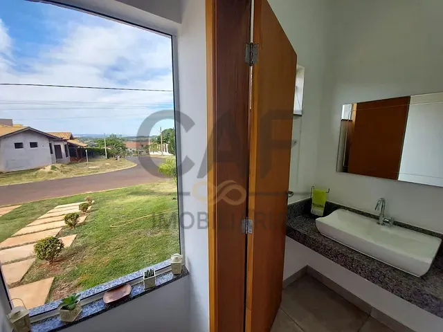 Casa com 1000m² 3 quartos e 4 banheiros, à venda, no bairro Residencial Monte Belo em Santo Antônio de Posse
