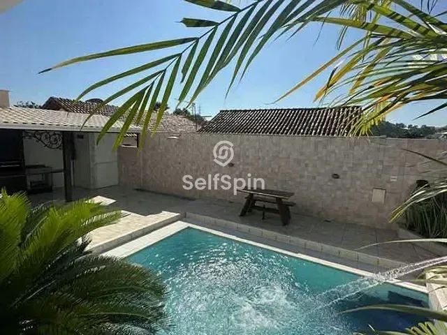 Casa com 380m² 3 quartos e 5 banheiros, para alugar, no bairro Maria Paula em Niterói