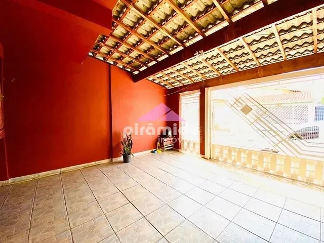 Casa com 10m² 3 quartos e 2 banheiros, à venda, no bairro Jardim Santo Onofre em São José Dos Campos