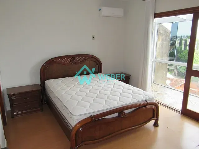 Casa com 270m² 3 quartos e 3 banheiros, à venda, no bairro Ouro Branco em Novo Hamburgo