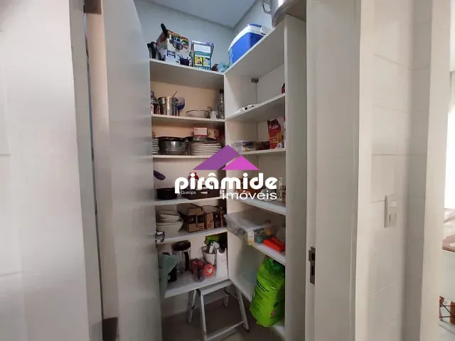 Casa 3 quartos e 41 banheiros, à venda, no bairro Urbanova VII em São José dos Campos