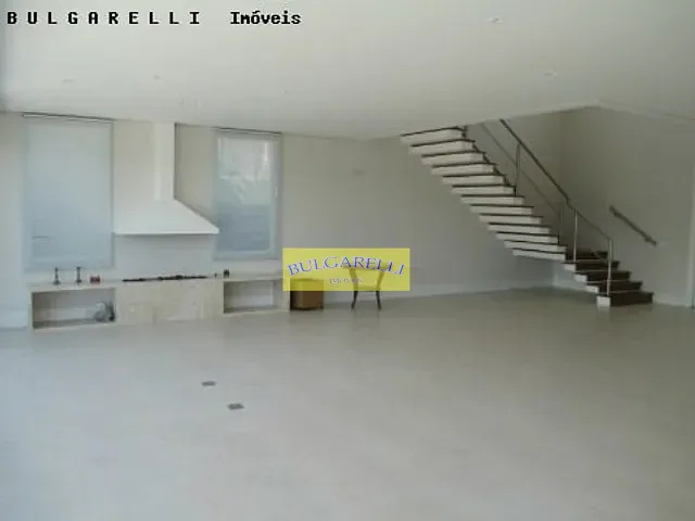 Casa com 1100m² 3 quartos e 5 banheiros, à venda, no bairro Cidade Santos Dumont em Jundiaí