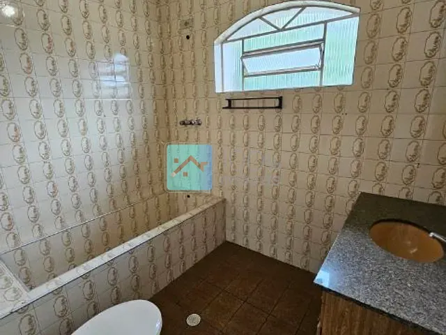 Casa 4 quartos e 3 banheiros, à venda, no bairro Residencial Planalto em São José dos Campos