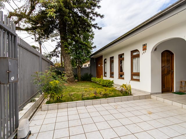 Casa com 224m² 4 quartos e 3 banheiros, à venda, no bairro Jardim das Américas em Curitiba