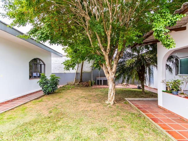 Casa com 224m² 4 quartos e 3 banheiros, à venda, no bairro Jardim das Américas em Curitiba