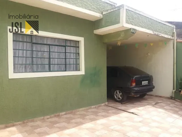 Casa com 150m² 2 quartos e 1 banheiro, à venda, no bairro Vila Bandeirantes em Caçapava
