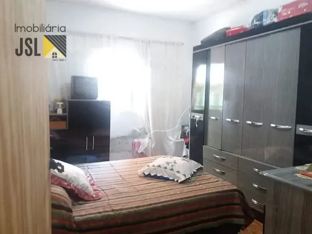 Casa com 150m² 2 quartos e 1 banheiro, à venda, no bairro Vila Bandeirantes em Caçapava