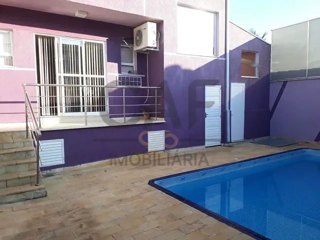 Casa com 280m² 3 quartos e 2 banheiros, à venda, no bairro Jardim Alice em Jaguariúna
