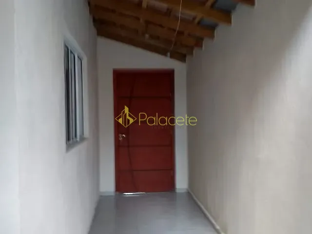 Casa com 125m² 3 quartos e 1 banheiro, à venda, no bairro Residencial Mombaça em Pindamonhangaba