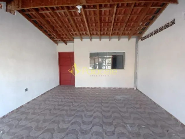 Casa com 125m² 3 quartos e 1 banheiro, à venda, no bairro Residencial Mombaça em Pindamonhangaba