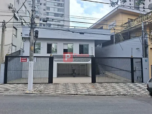 Loja com 400m², à venda ou para alugar, no bairro Campo Belo em São Paulo