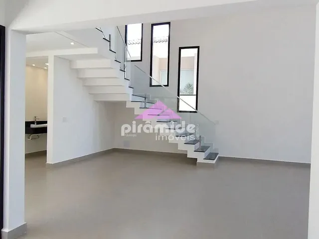 Casa com 10m² 3 quartos e 4 banheiros, à venda, no bairro Caçapava em Caçapava