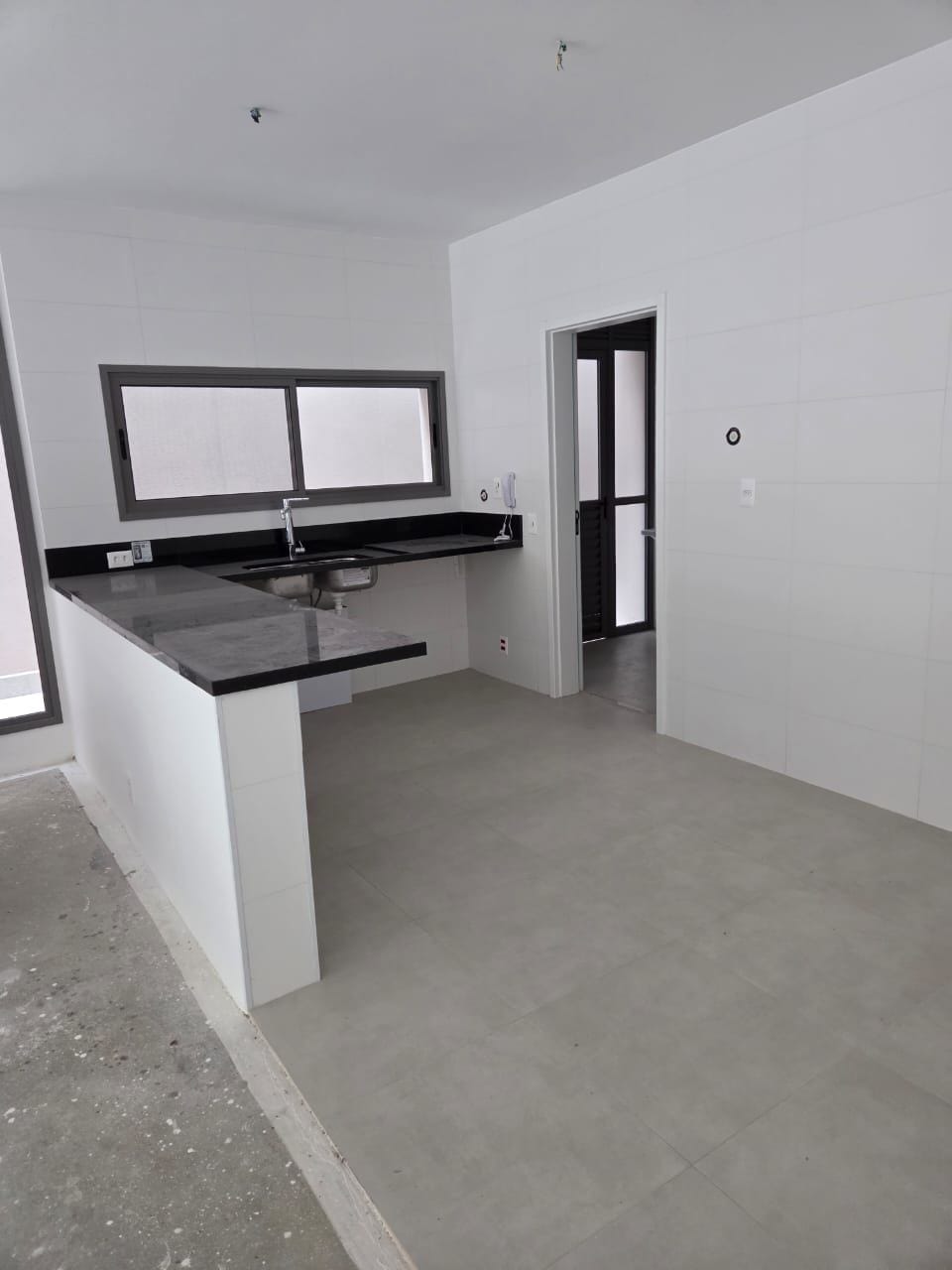 Casa em Tamboré — foto 1
