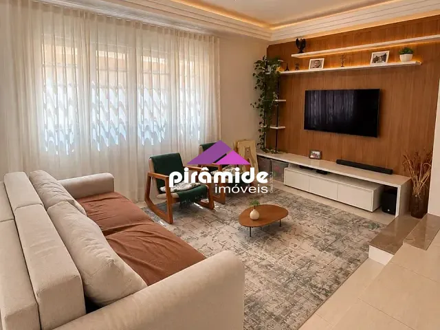 Casa com 310m² 4 quartos e 5 banheiros, à venda, no bairro Urbanova em São José dos Campos