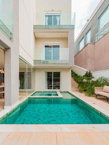 Casa com 455m² 4 quartos e 5 banheiros, à venda, no bairro Alphaville em Santana de Parnaíba