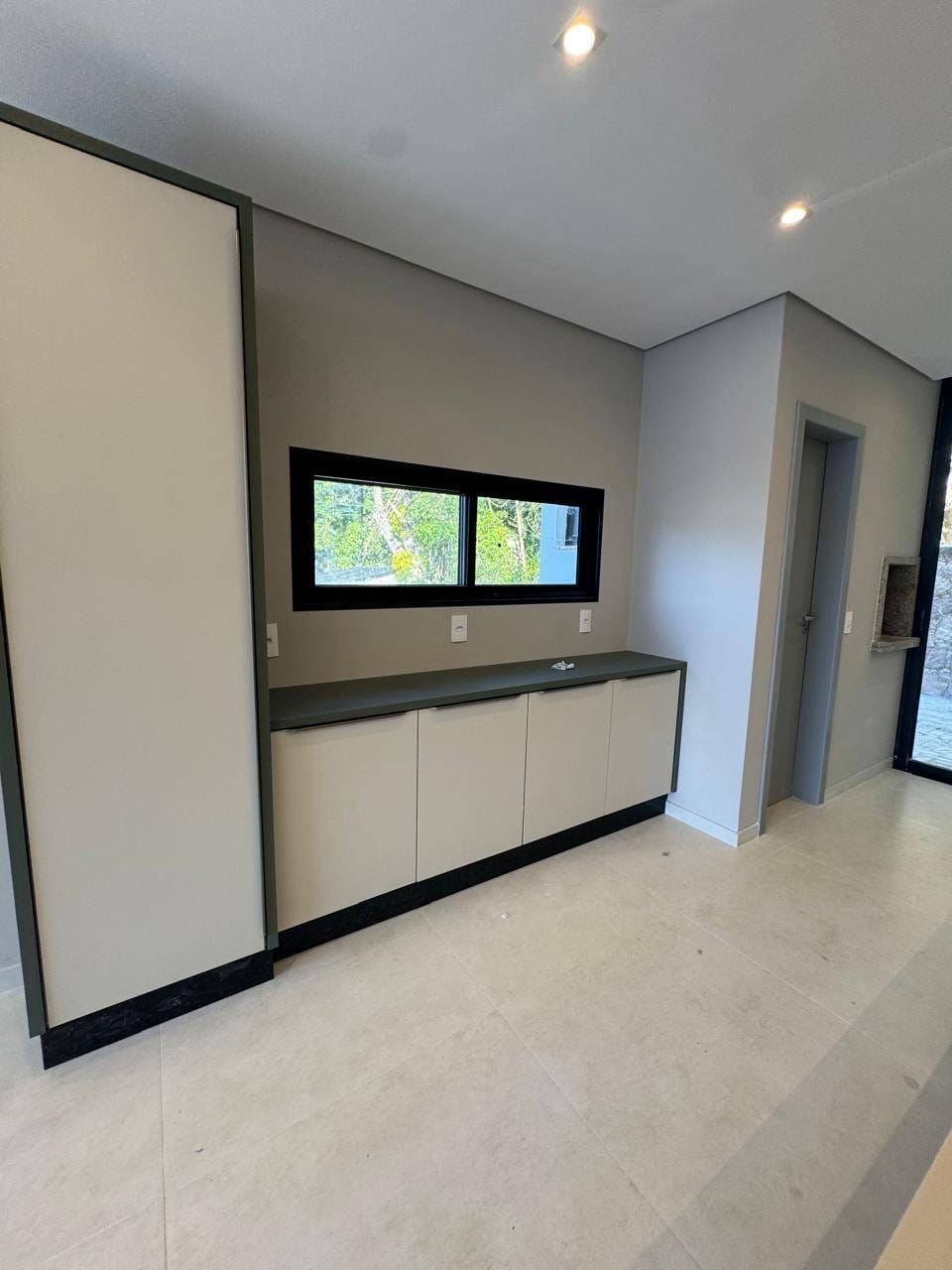 Casa à venda com 3 quartos, 250m² - Foto 10