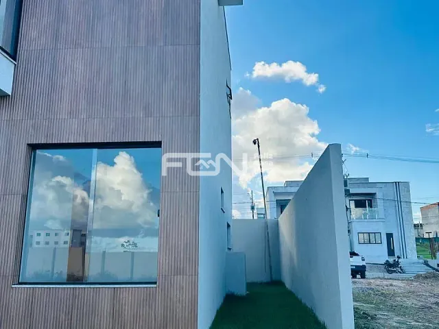 Casa com 110m² 3 quartos e 3 banheiros, à venda, no bairro Bairro Novo em Camaçari