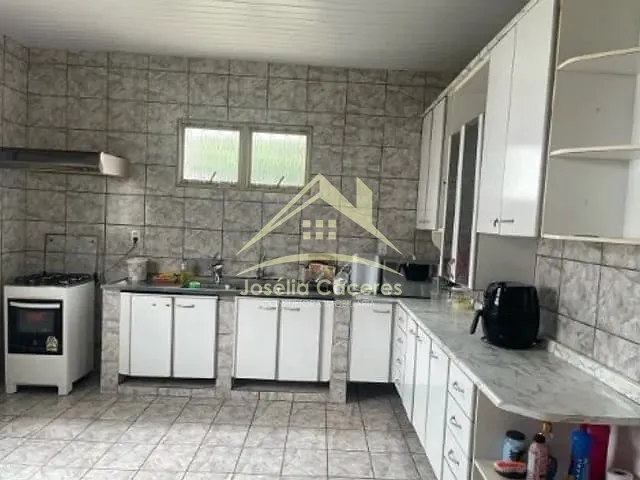 Casa 4 quartos e 3 banheiros, à venda, no bairro Bom Clima em Chapada dos Guimarães