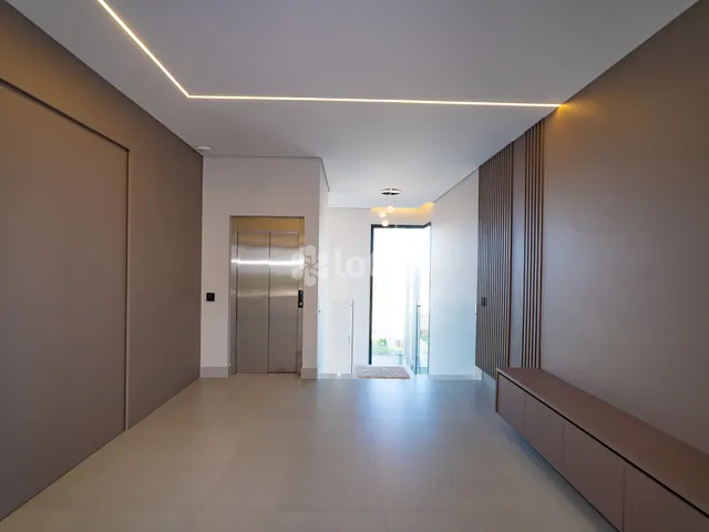 Casa 3 quartos e 5 banheiros, à venda, no bairro Sítio do Morro em Santana de Parnaíba