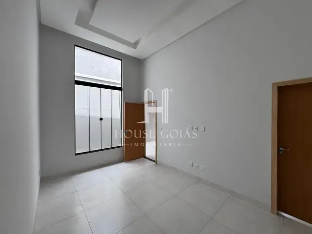 Casa com 203m² 3 quartos e 2 banheiros, à venda, no bairro Jardim Buriti Sereno em Aparecida de Goiânia