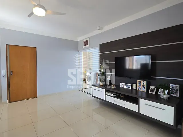 Casa 3 quartos e 3 banheiros, à venda, no bairro Jardim Márcia I em Agudos