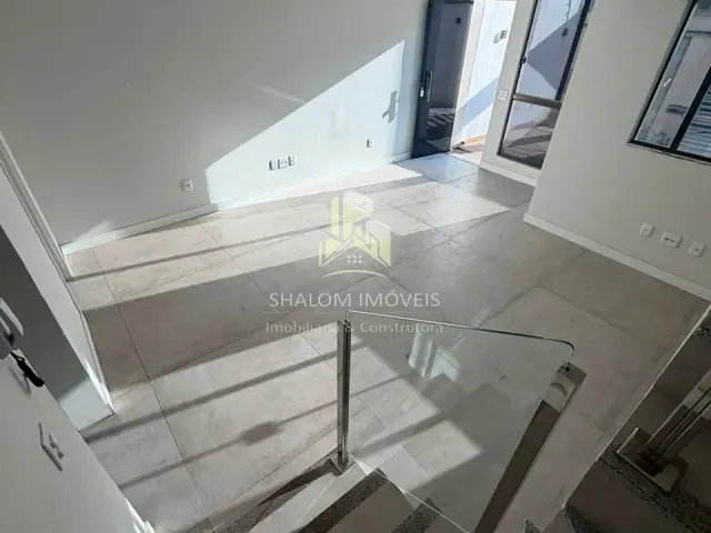 Casa 3 quartos e 3 banheiros, à venda, no bairro Santa Amélia em Belo Horizonte
