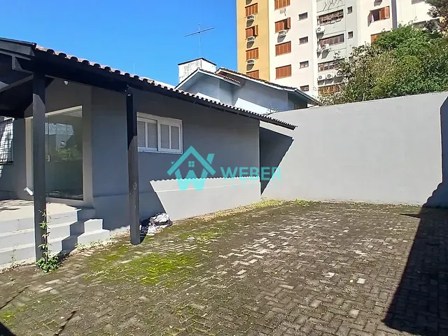 Casa 3 quartos e 2 banheiros, para alugar, no bairro Vila Nova em Novo Hamburgo