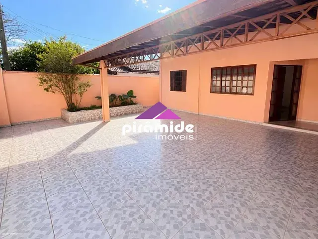Casa com 250m² 3 quartos e 2 banheiros, à venda ou para alugar, no bairro Jardim Satélite em São José dos Campos