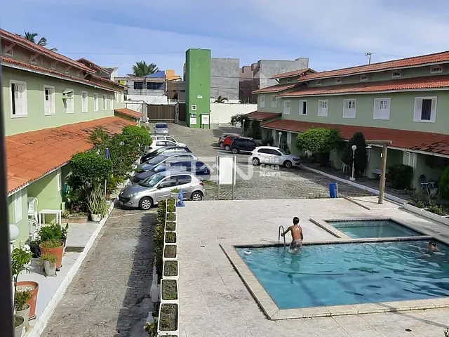 Casa 2 quartos e 2 banheiros, à venda, no bairro Ipitanga em Lauro de Freitas