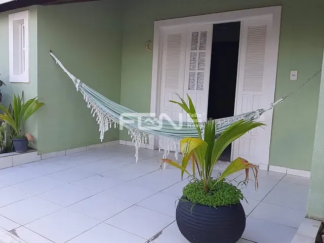Casa 2 quartos e 2 banheiros, à venda, no bairro Ipitanga em Lauro de Freitas