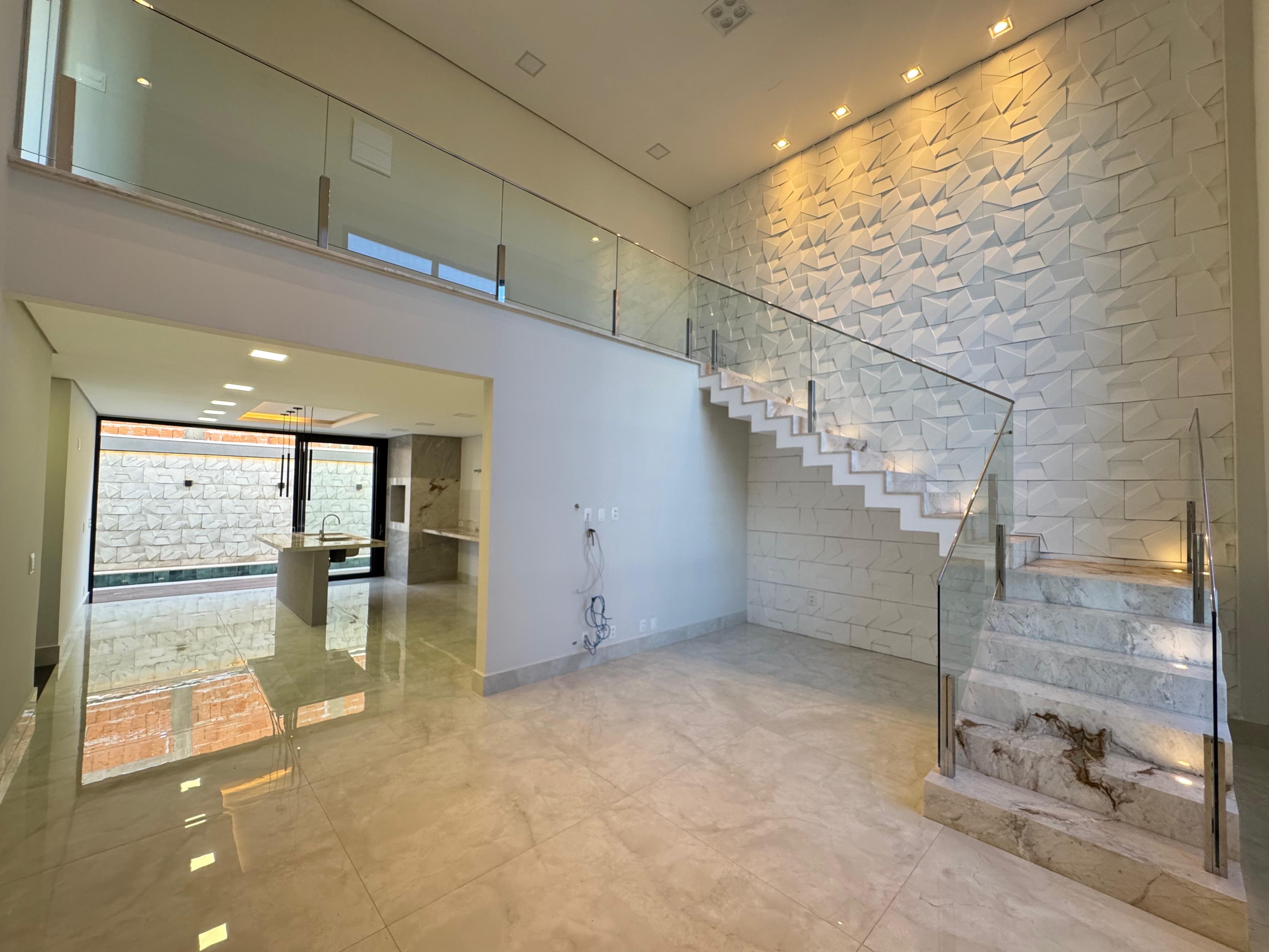 Casa, 3 quartos, 178 m² - Foto 1