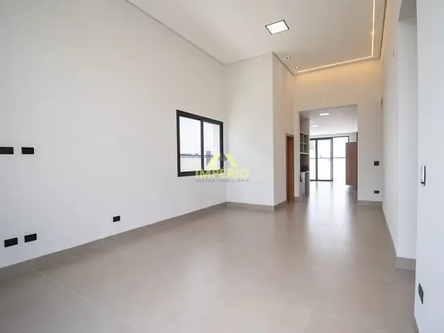 Casa com 325m² 3 quartos e 1 banheiro, à venda, no bairro Residencial Central Parque em Salto
