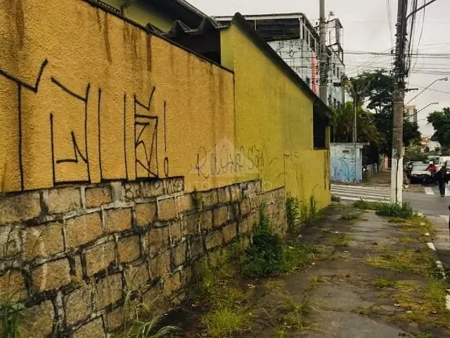 Casa com 270m² 1 quarto e 1 banheiro, para alugar, no bairro Vila Bocaina em Mauá