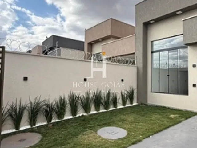Casa com 180m² 3 quartos e 2 banheiros, à venda, no bairro Goiânia Park Sul em Aparecida de Goiânia