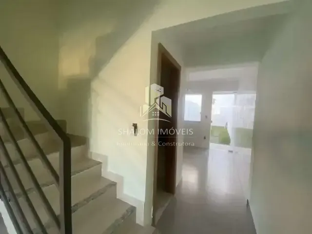 Casa 2 quartos e 3 banheiros, à venda, no bairro Jardim Leblon em Belo Horizonte