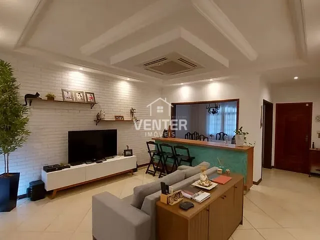 Casa com 150m² 3 quartos e 3 banheiros, à venda, no bairro Jardim do Sol em Taubaté