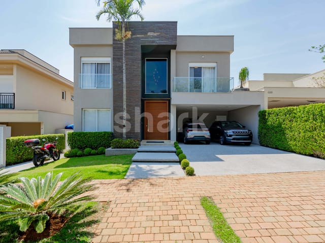 Casa com 460m² 4 quartos e 6 banheiros, à venda, no bairro Alphaville em Santana de Parnaíba