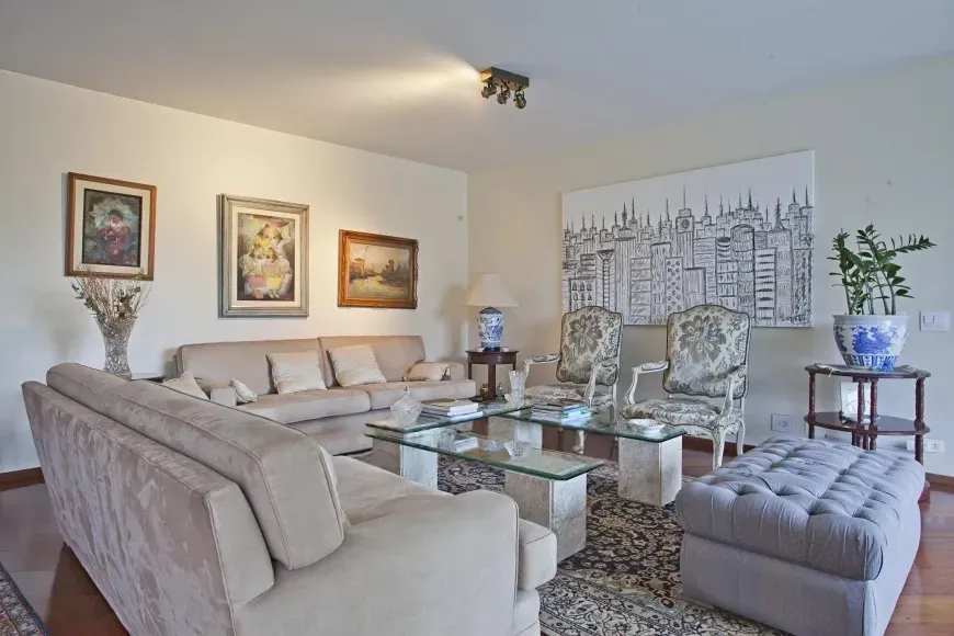 Casa em Jardim Leonor — foto 3