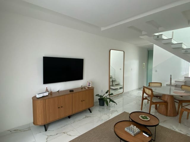 Casa com 190m² 3 quartos e 3 banheiros, à venda, no bairro Parque Tarcisio Miranda em Campos dos Goytacazes