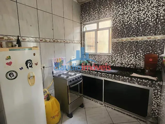 Casa com 474m² 4 quartos e 2 banheiros, à venda, no bairro Roselândia em Barra Mansa
