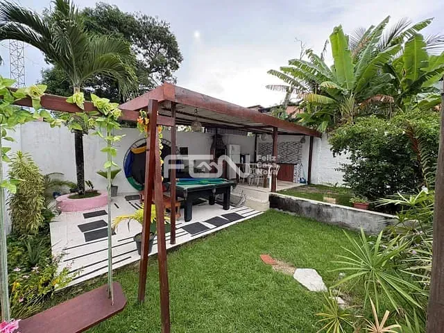 Casa com 781m² 6 quartos e 5 banheiros, para alugar, no bairro Acajutiba em Camaçari