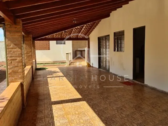 Casa com 637m² 1 quarto e 1 banheiro, à venda, no bairro Jardim Maria Regina em Jardinópolis